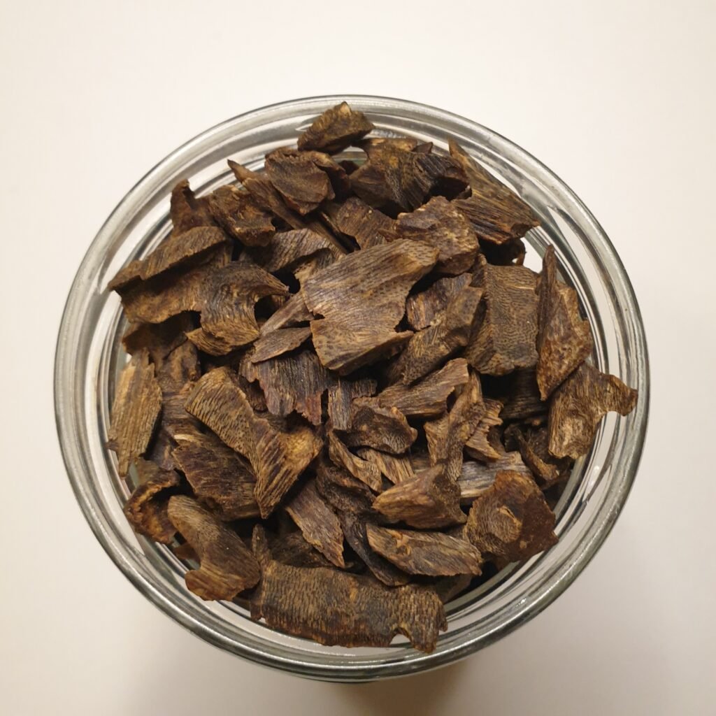 agarwood-chizel